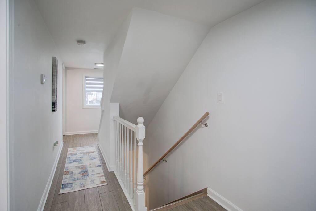 Apartamento Cozy Lux 3Bd House Heart Of Fishtown Sleeps 8 Filadelfia Exterior foto