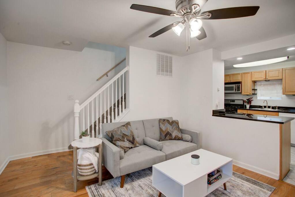Apartamento Cozy Lux 3Bd House Heart Of Fishtown Sleeps 8 Filadelfia Exterior foto