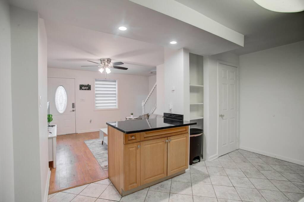 Apartamento Cozy Lux 3Bd House Heart Of Fishtown Sleeps 8 Filadelfia Exterior foto